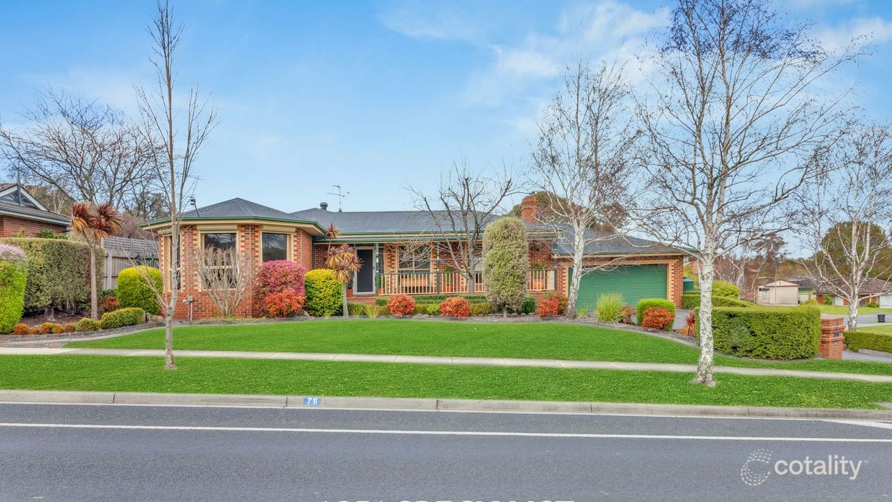 5-bedroom house at 76 Eagle Drive, Pakenham, VIC 3810, Cardinia, Victoria