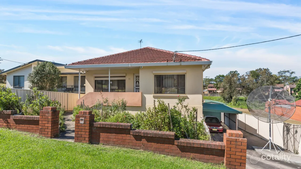 4-bedroom house at 75 Denise Street, Lake Heights, NSW 2502, Wollongong Council, New South Wales