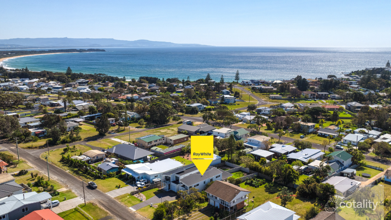 4-bedroom house at 24B Broadview Avenue, Culburra Beach, NSW 2540, Shoalhaven, New South Wales