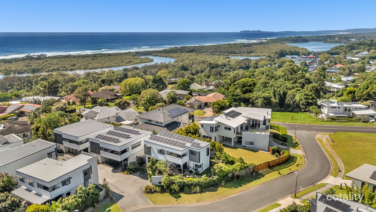 3-bedroom unit at 6/4 Roundhouse Place, Ocean Shores, NSW 2483, Byron Council, New South Wales