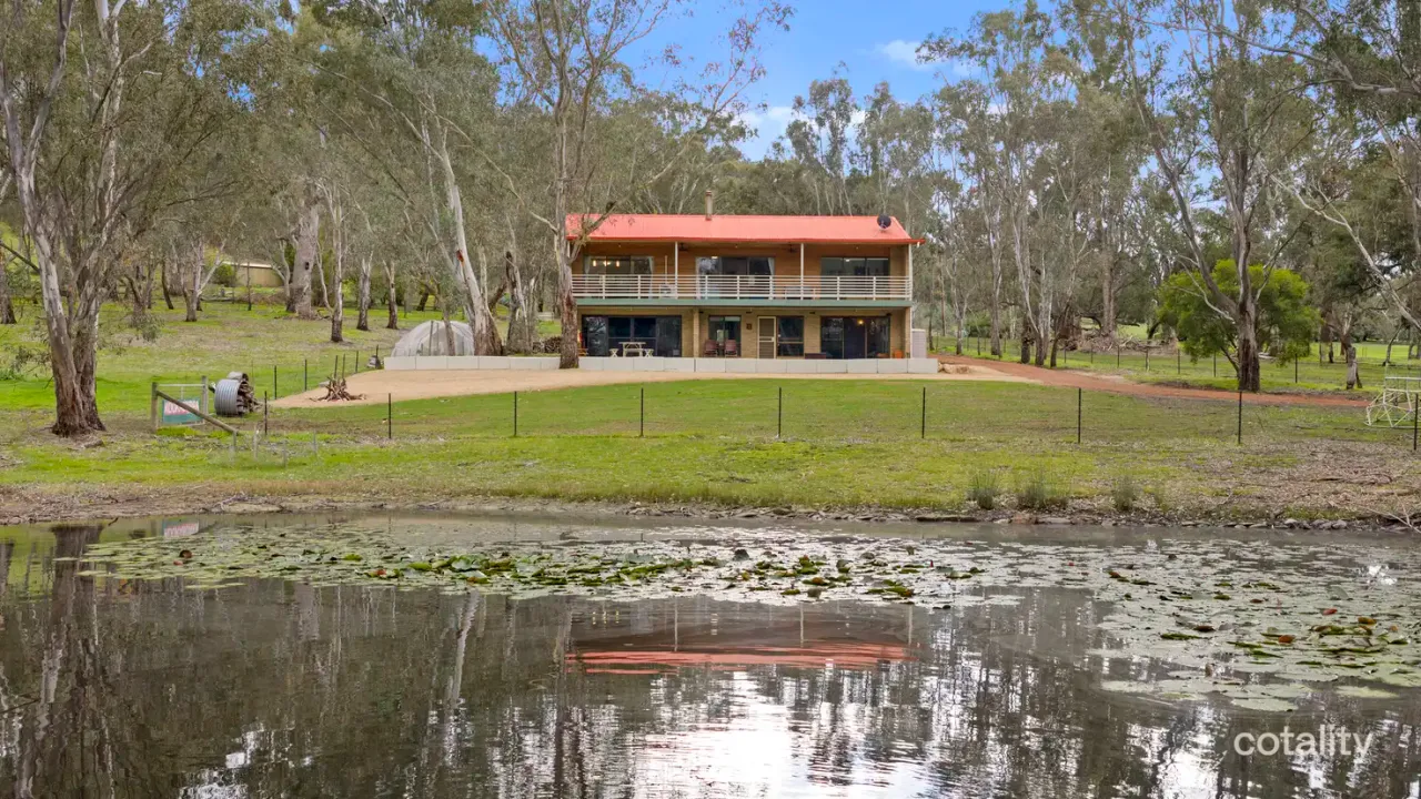 5-bedroom house at 105 Old Dry Creek Road, Bonnie Doon, VIC 3720, Mansfield, Victoria