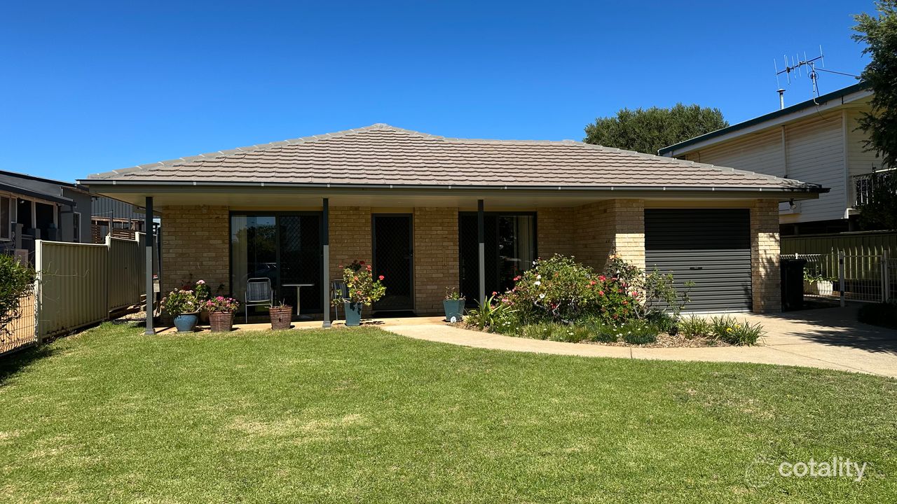 3-bedroom house at 32 Tucklan Street, Dunedoo, NSW 2844, Warrumbungle Council, New South Wales