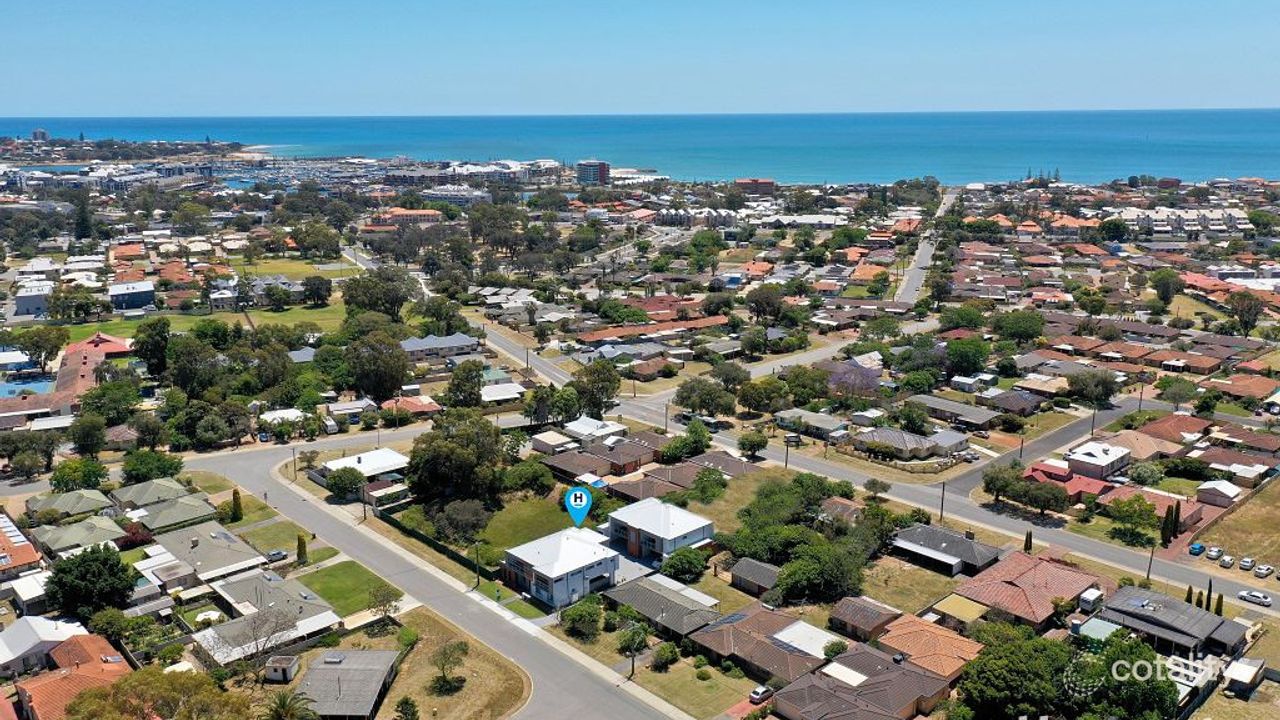 2-bedroom unit at 2/6 Forward Street, Mandurah, WA 6210, Mandurah Council, Western Australia