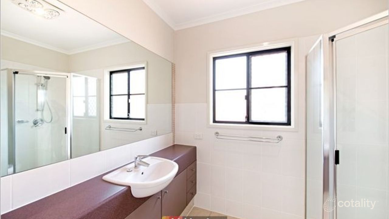 5-bedroom house at 44 Krantzcke Circuit, Nicholls, ACT 2913, Unincorporated Act, Australian Capital Territory
