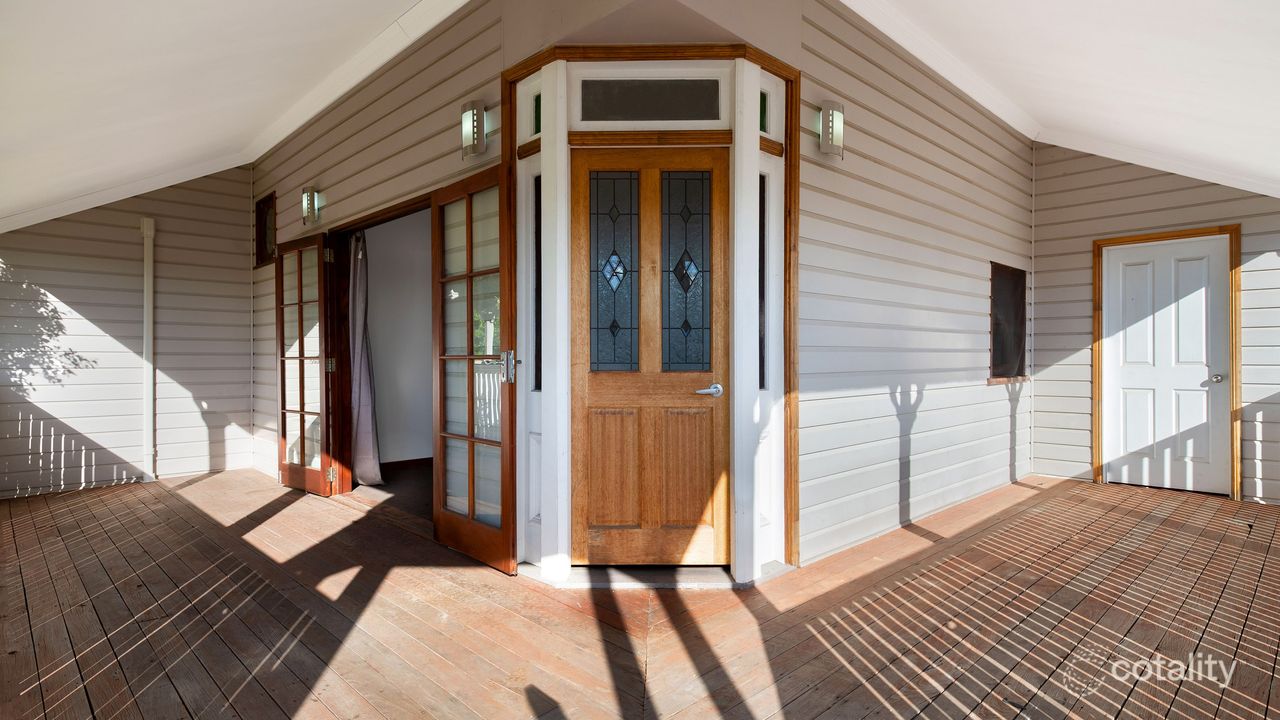 1-bedroom unit at 3/61 Deshon Street, Woolloongabba, QLD 4102, Brisbane Council, Queensland