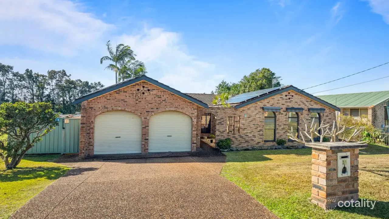 4-bedroom house at 31 Gwydir Street, Bateau Bay, NSW 2261, Central Coast (Nsw), New South Wales