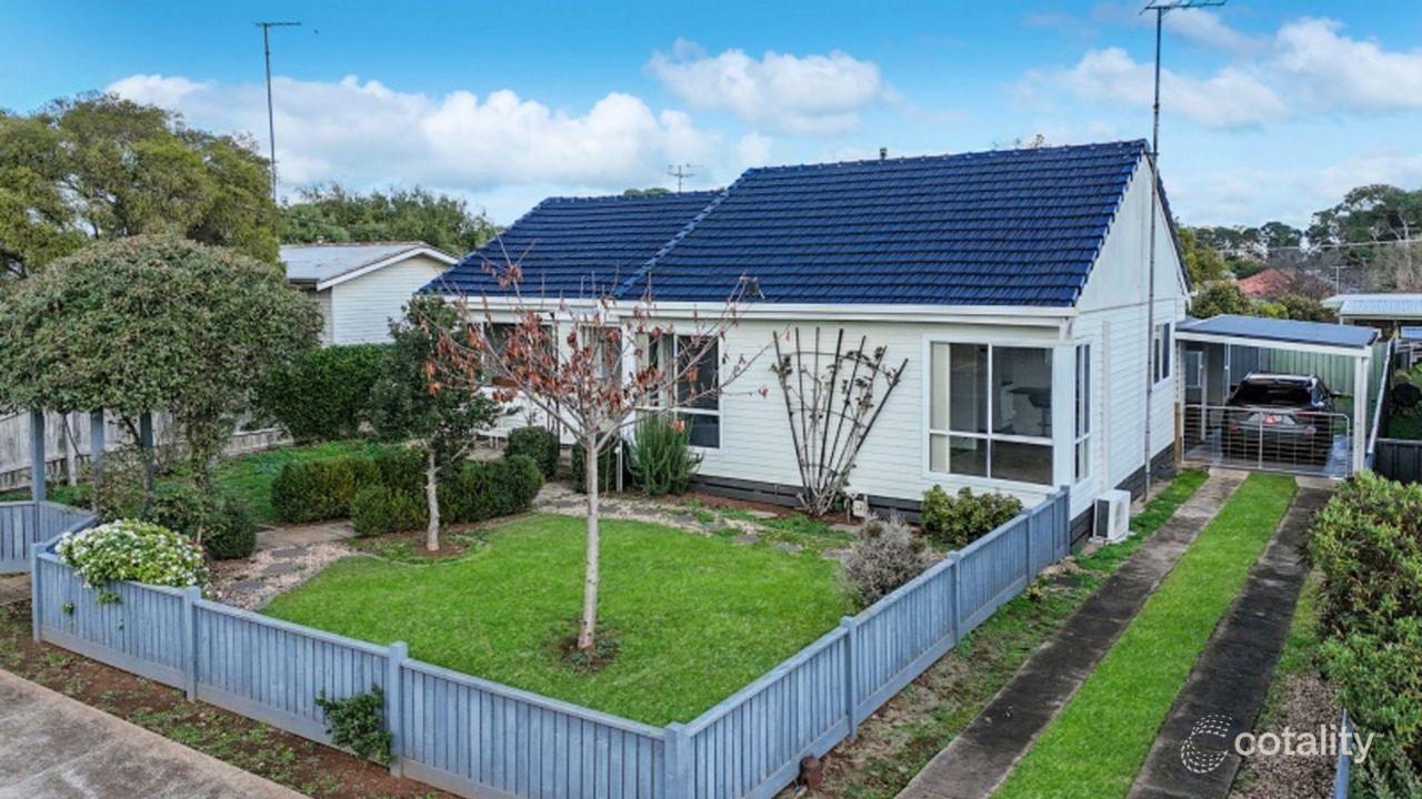 2-bedroom house at 15 Roberts Street, Hamilton, VIC 3300, Southern Grampians Council, Victoria