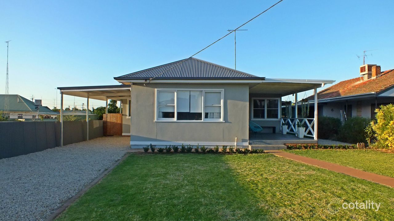 4-bedroom house at 51 Gladstone Street, West Wyalong, NSW 2671, Bland Council, New South Wales