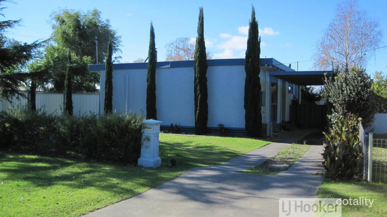 3-bedroom house at 18 Cumming Street, Paynesville, VIC 3880, East Gippsland, Victoria