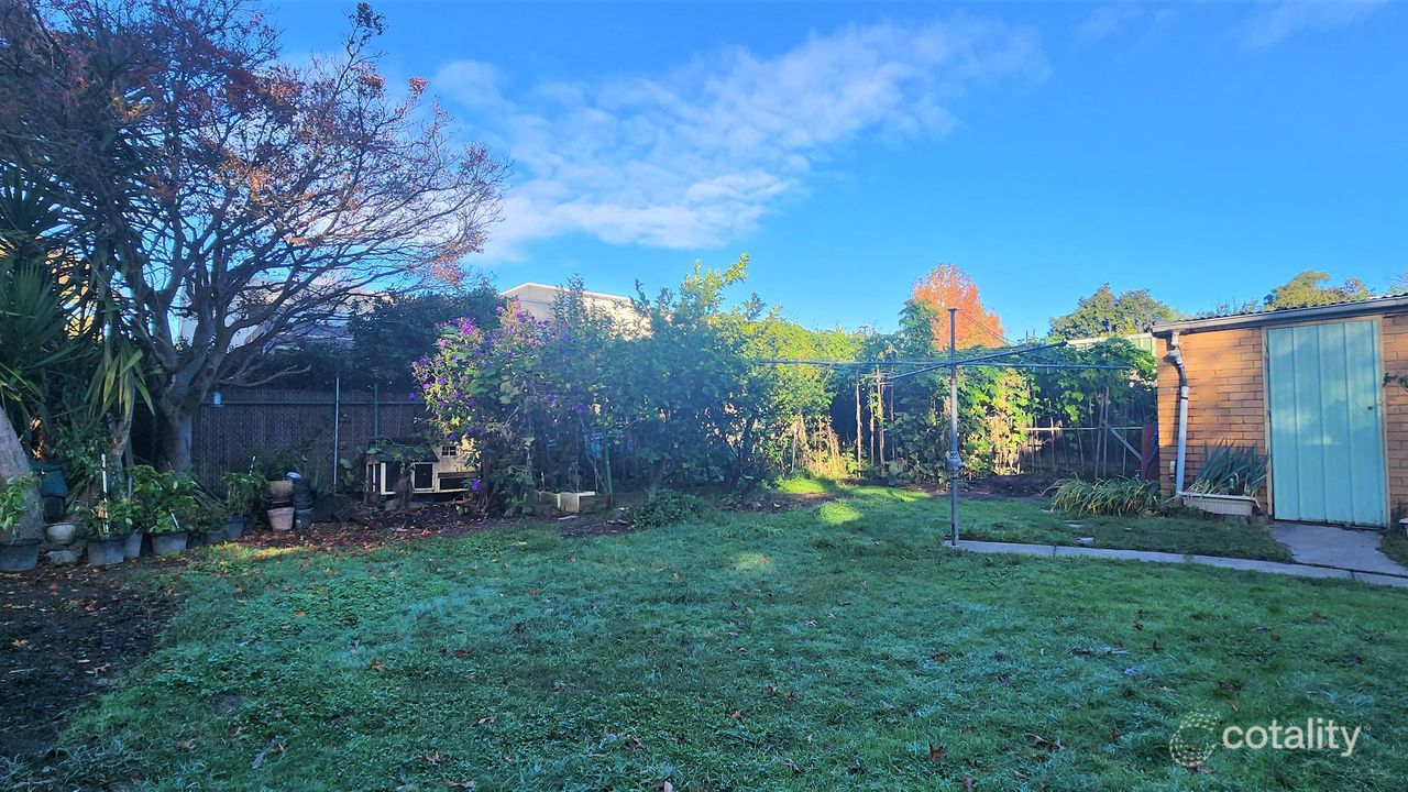 3-bedroom house at 28 Sunshine Avenue, Mitcham, VIC 3132, Whitehorse, Victoria