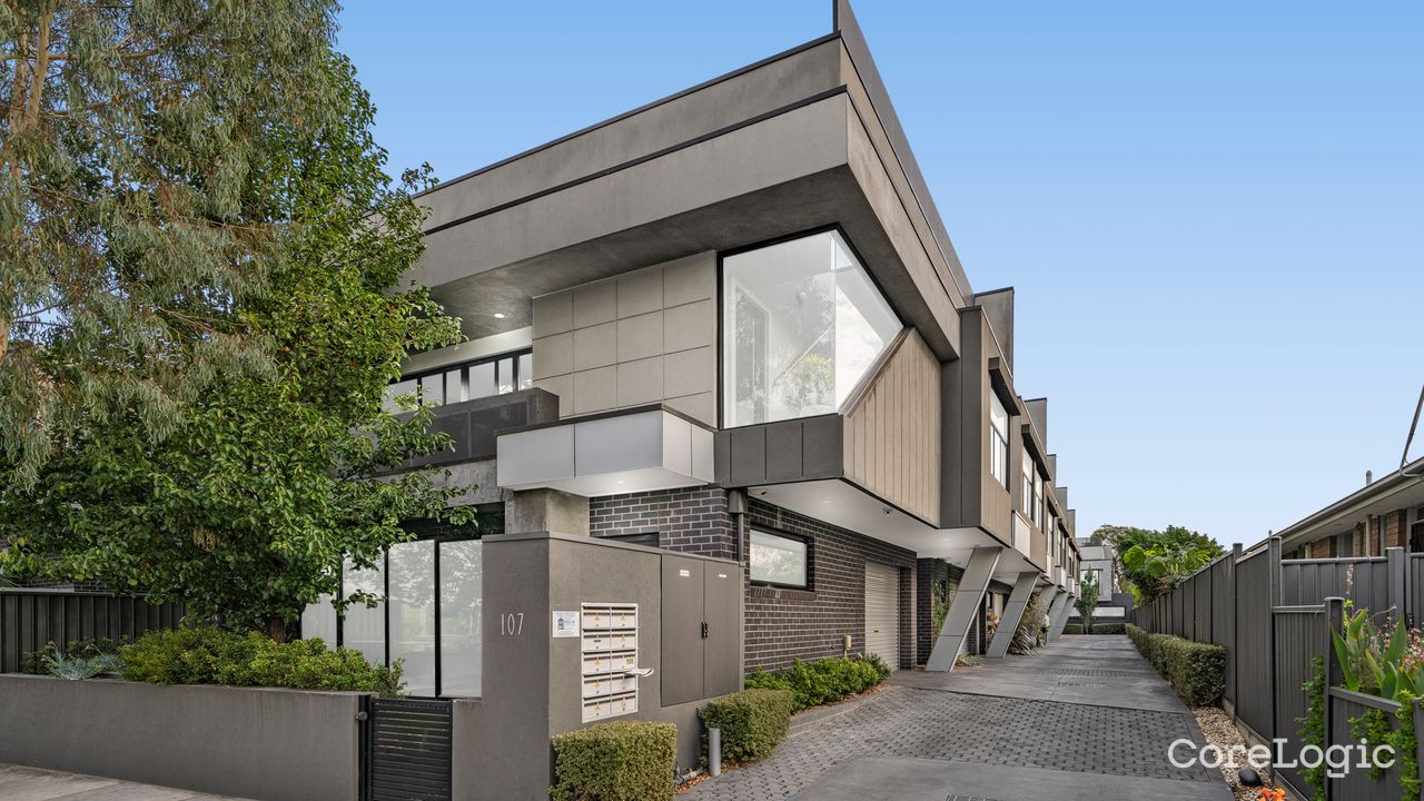 2-bedroom unit at 2/107 Victoria Street, Merri-bek Council, Victoria