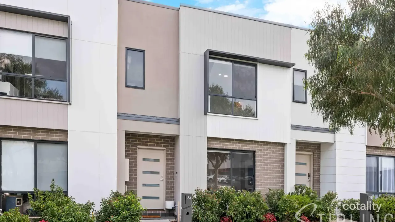 3-bedroom house at 34 Seasons Drive, Botanic Ridge, VIC 3977, Casey, Victoria