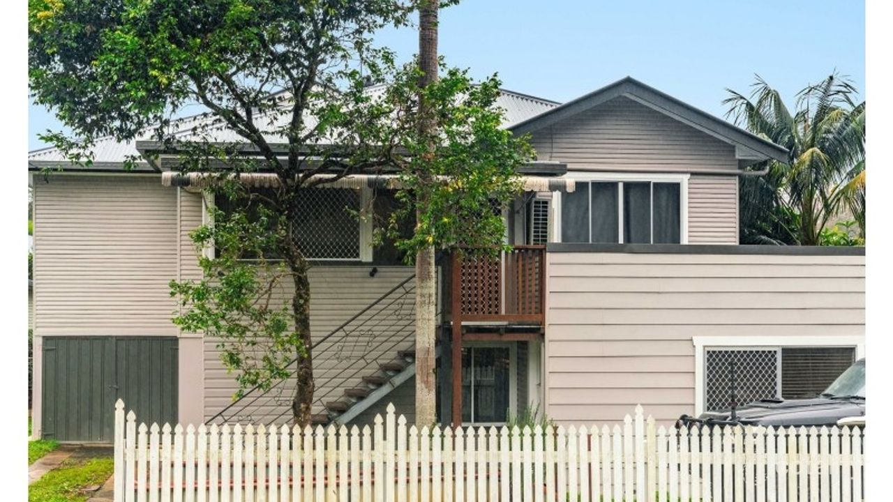3-bedroom house at 130 Wyrallah Road, East Lismore, NSW 2480, Lismore Council, New South Wales