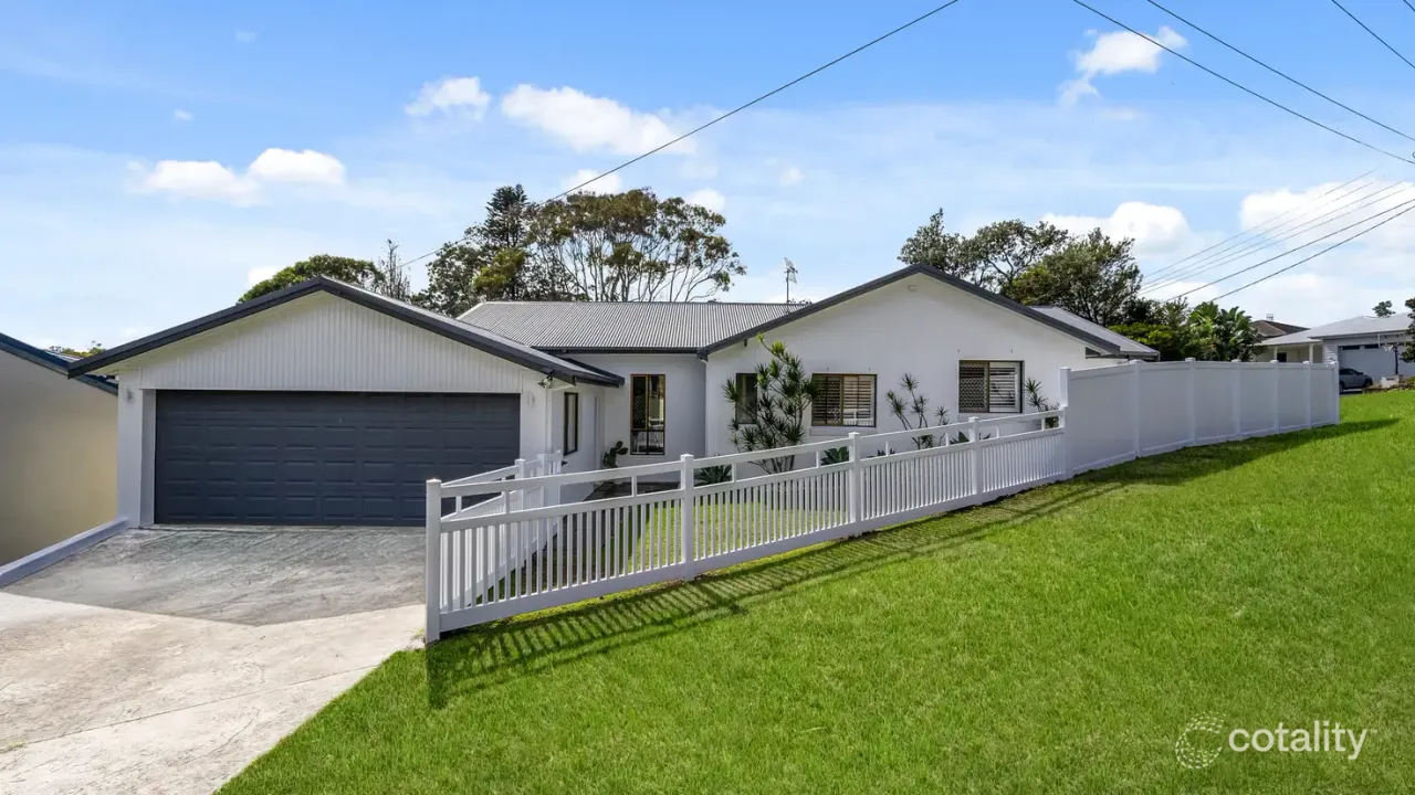 4-bedroom house at 2 Poplars Avenue, Bateau Bay, NSW 2261, Central Coast Council, New South Wales