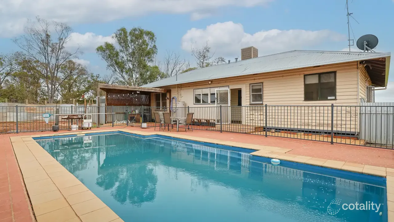 2-bedroom house at 120 Wareo Road, Robinvale, VIC 3549, Swan Hill, Victoria