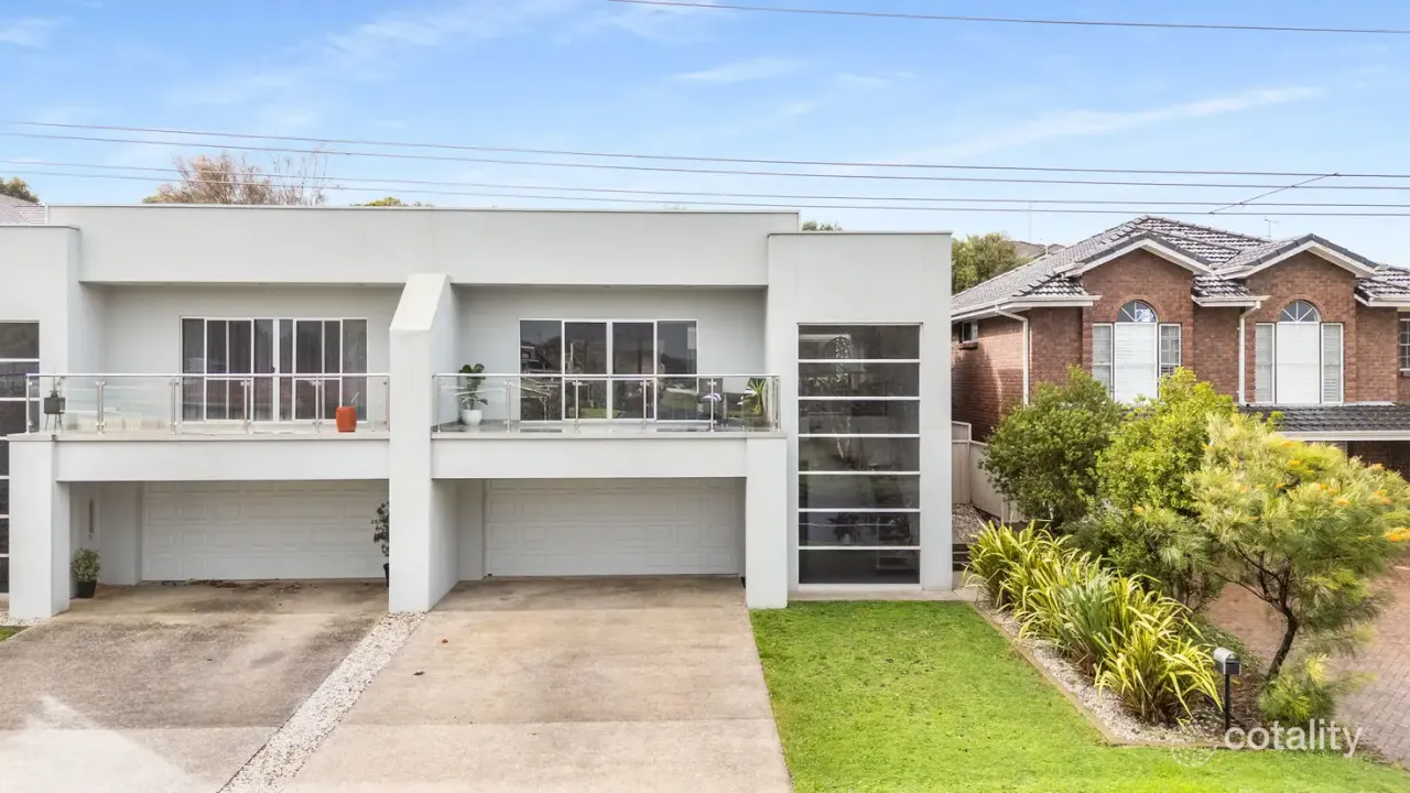 3-bedroom house at 2/77 North Terrace, Mount Gambier, SA 5290, Mount Gambier Council, South Australia