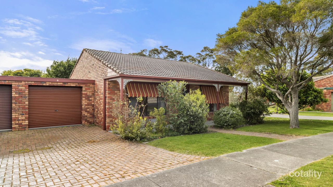 2-bedroom unit at 1/1 Walton Street, Cowes, VIC 3922, Bass Coast Council, Victoria