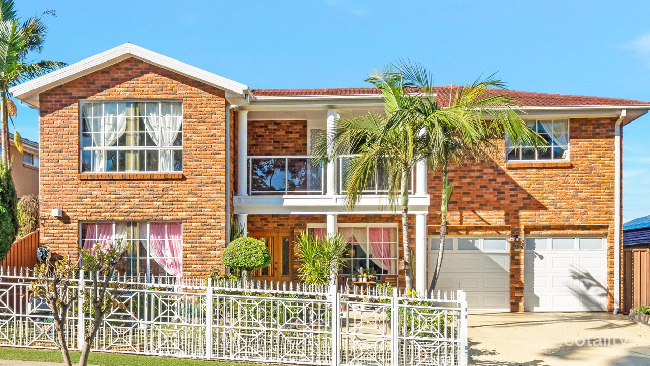 7-bedroom house at 147 Whitford Road, Hinchinbrook, NSW 2168, Liverpool, New South Wales