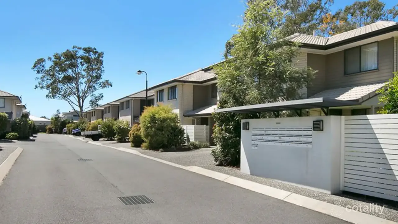 3-bedroom unit at 125 Cowie Road, Carseldine, QLD 4034, Brisbane Council, Queensland