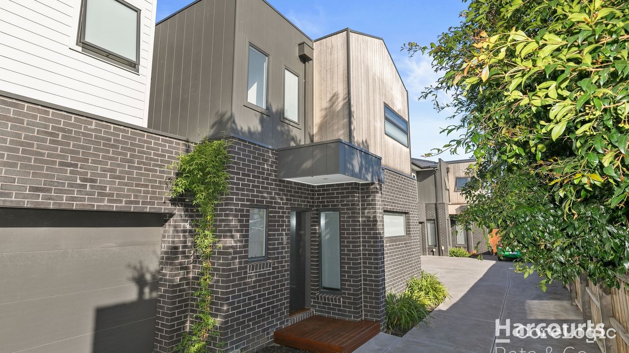 3-bedroom unit at 2/16 Clements Grove, Darebin Council, Victoria