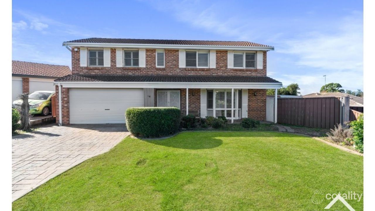 5-bedroom house at 10 Thames Place, Kearns, NSW 2558, Campbelltown (Nsw), New South Wales
