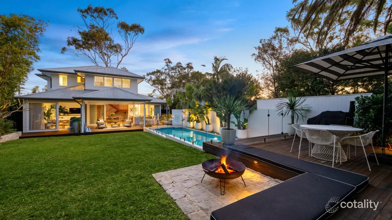 4-bedroom house at 14 Bareena Road, Avalon Beach, NSW 2107, Northern Beaches Council, New South Wales