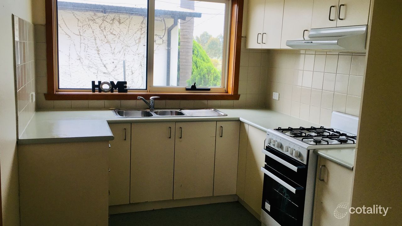 3-bedroom house at 22 Lehmann Crescent, Frankston North, VIC 3200, Frankston, Victoria