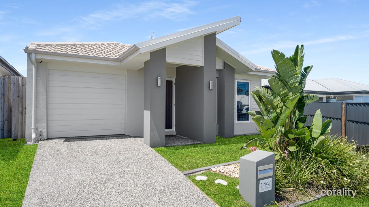3-bedroom house at 7 Festival Street, Morayfield, QLD 4506, Moreton Bay, Queensland
