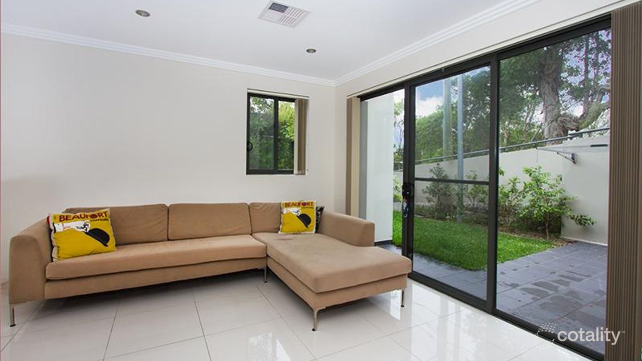 3-bedroom house at 1/1A Artarmon Road, Willoughby, NSW 2068, Willoughby, New South Wales