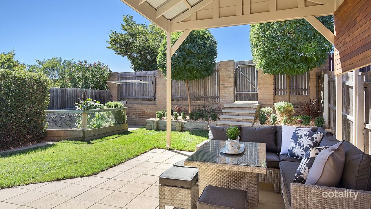 3-bedroom house at 18 Siroset Close, Dunlop, ACT 2615, , Australian Capital Territory