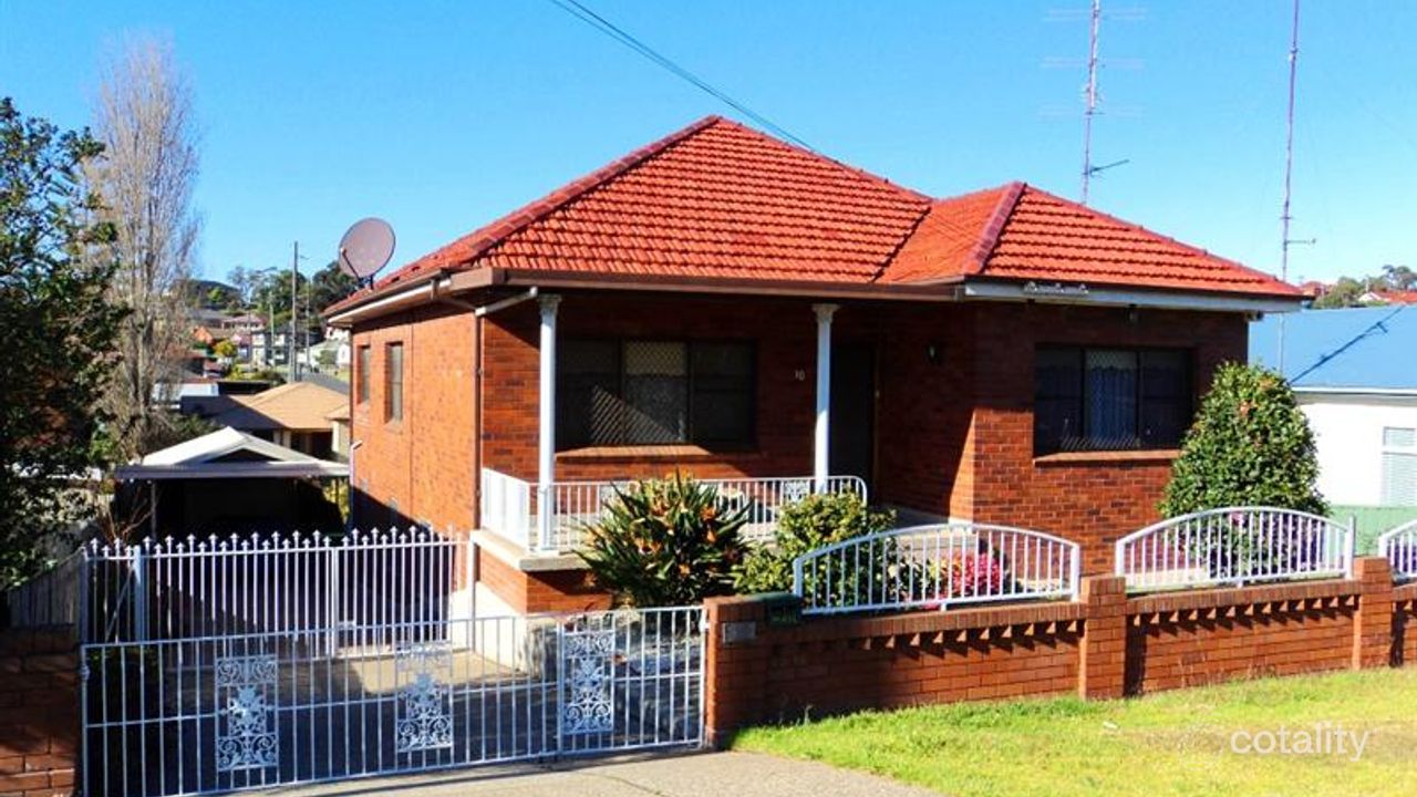 4-bedroom house at 10 Jubilee Road, Port Kembla, NSW 2505, Wollongong, New South Wales