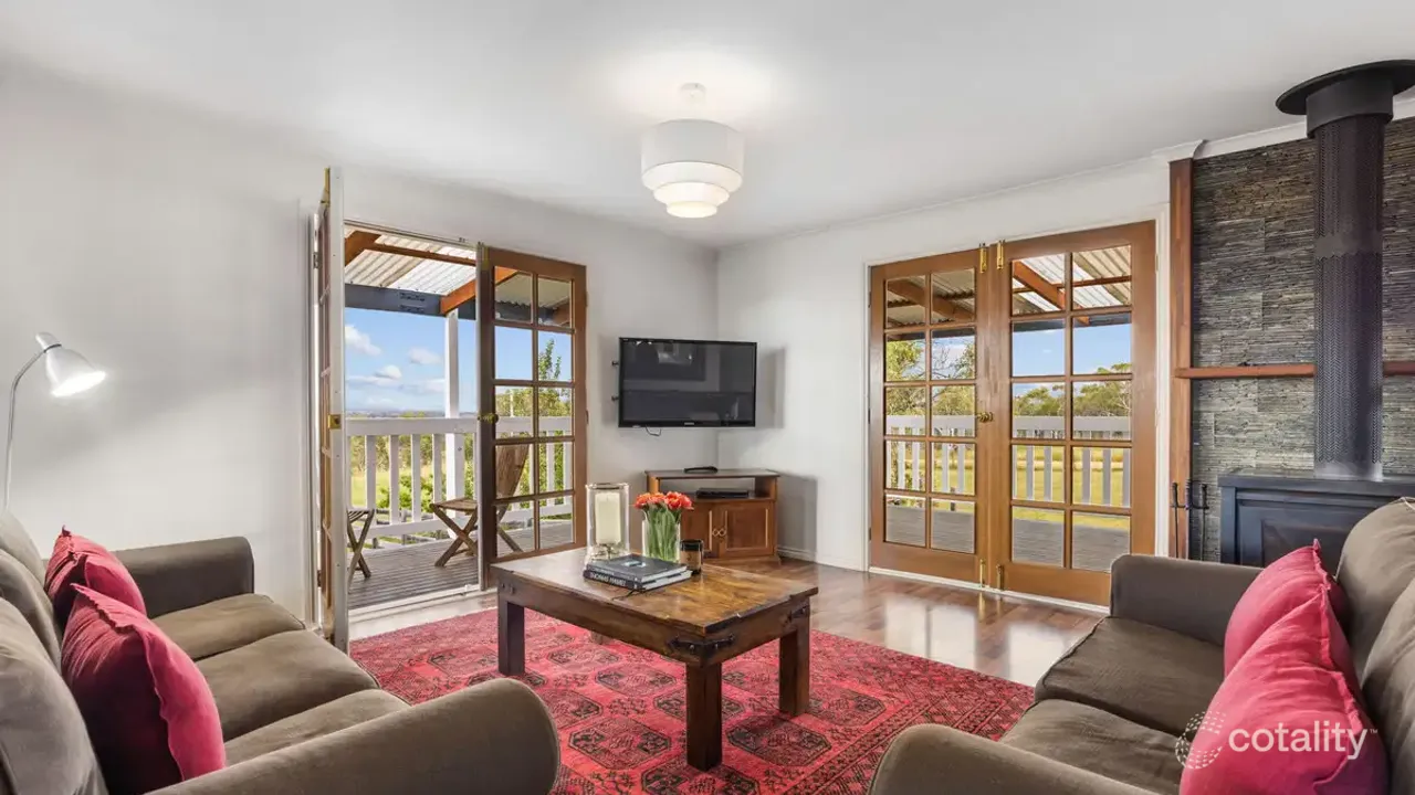4-bedroom house at 220 Glenrowan Road, Avonside, NSW 2628, Snowy Monaro Council, New South Wales