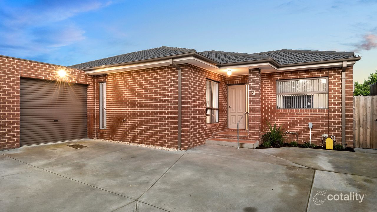 3-bedroom unit at 3/1 Culliver Avenue, Eumemmerring, VIC 3177, Casey, Victoria