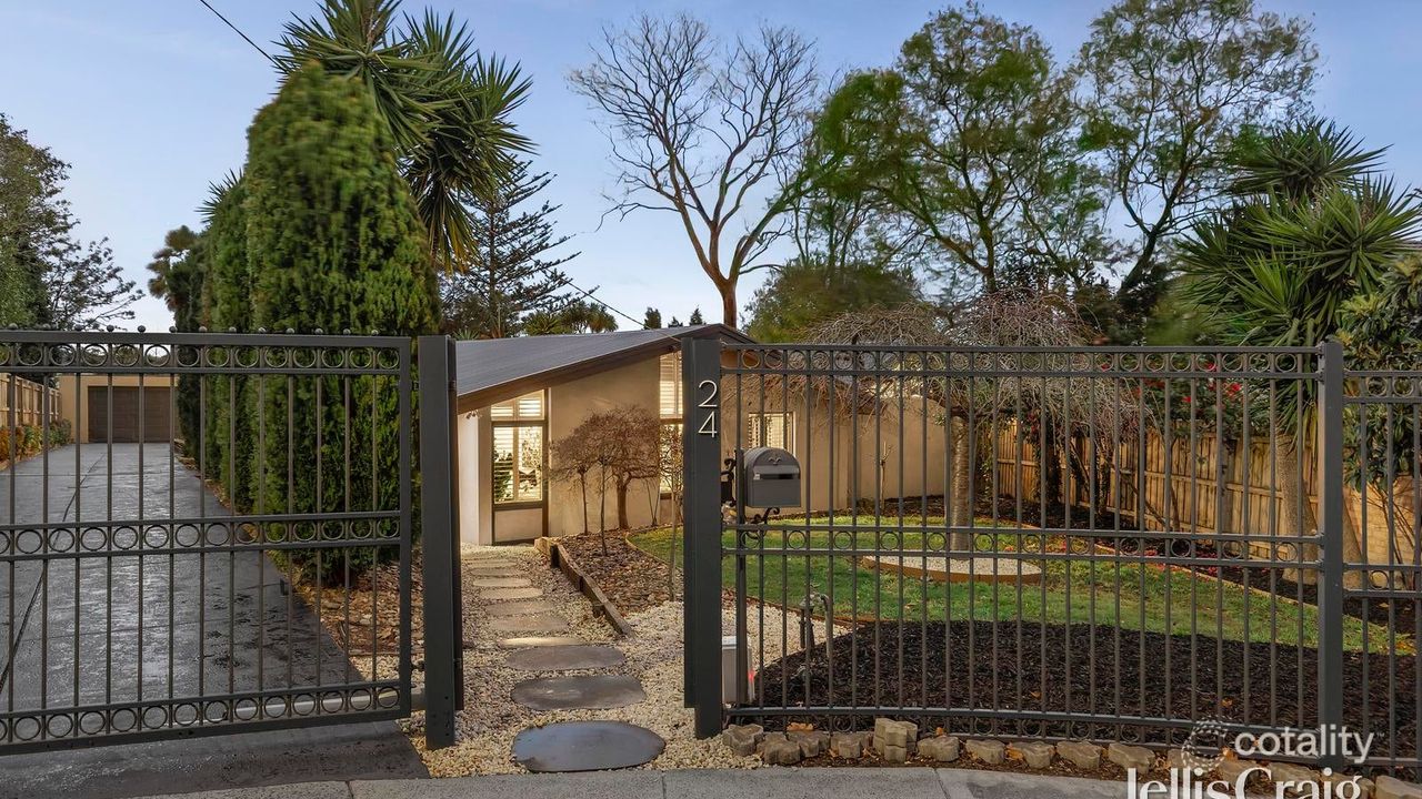 5-bedroom house at 24 The Glen, Donvale, VIC 3111, Manningham, Victoria