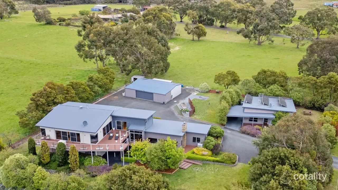 6-bedroom house at 33 Arthur Street, Shearwater, TAS 7307, Latrobe (Tas.), Tasmania