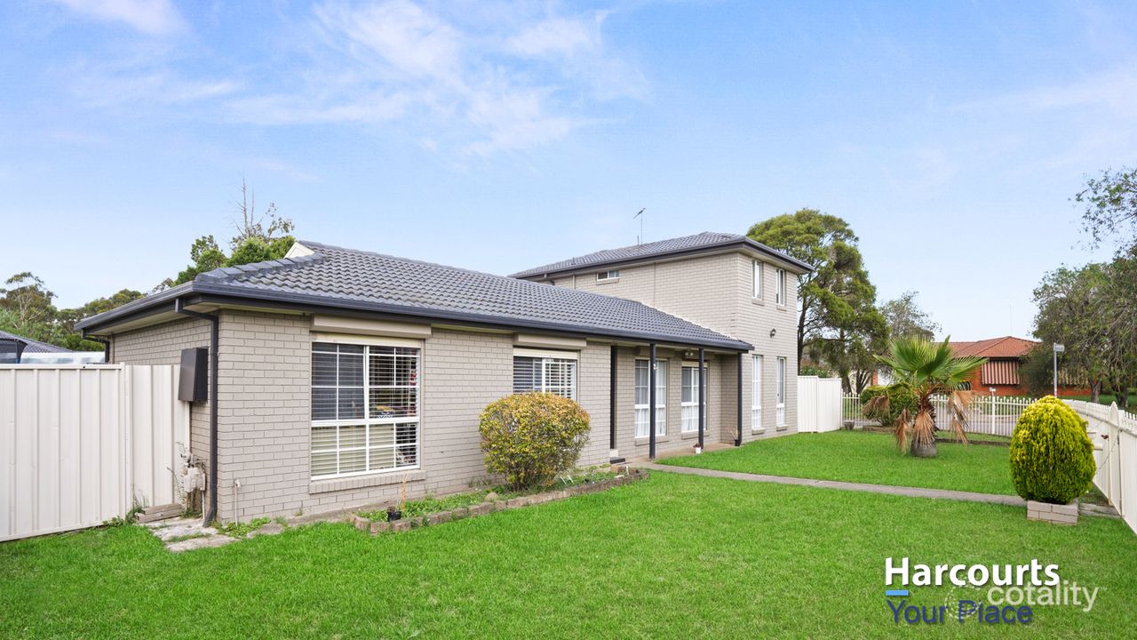 5-bedroom house at 2 Helga Place, Hassall Grove, NSW 2761, Blacktown, New South Wales