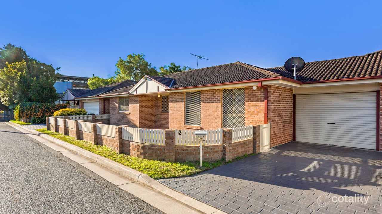 3-bedroom unit at 2/19 Broe Avenue, East Hills, NSW 2213, Canterbury-Bankstown, New South Wales