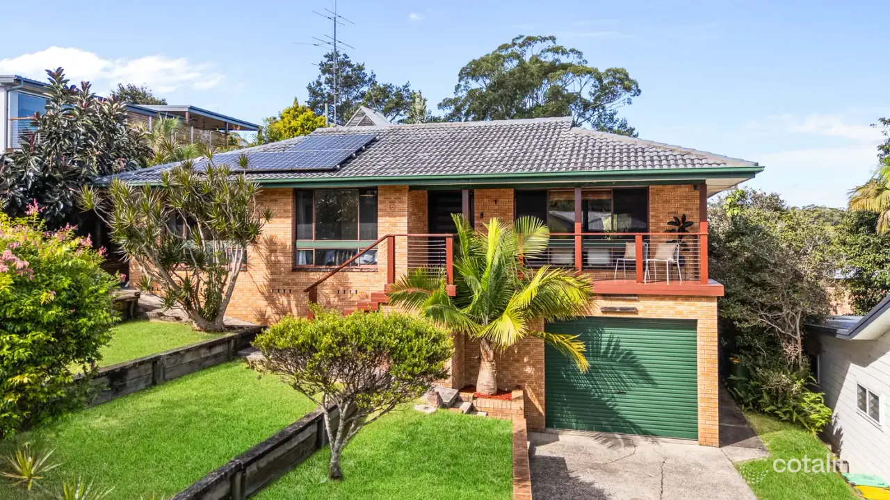 4-bedroom house at 6 Somerset Close, Wamberal, NSW 2260, Central Coast Council, New South Wales