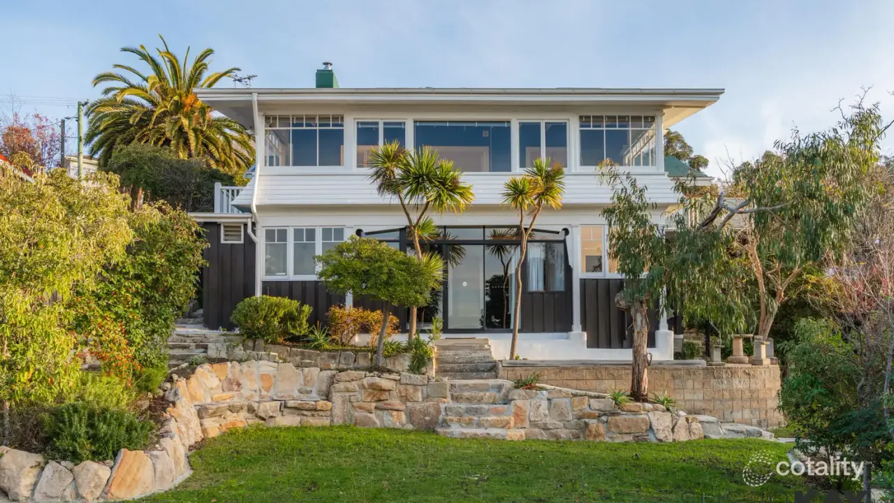 5-bedroom unit at 5 James Avenue, Kingston Beach, TAS 7050, Kingborough, Tasmania