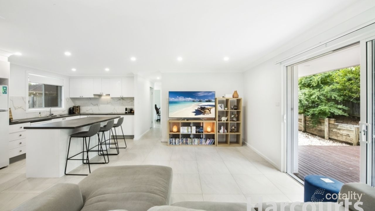 3-bedroom house at 9 Faye Close, Bateau Bay, NSW 2261, Central Coast (Nsw), New South Wales