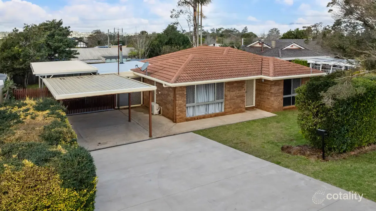 3-bedroom house at 292 Greenwattle Street, Wilsonton Heights, QLD 4350, Toowoomba, Queensland