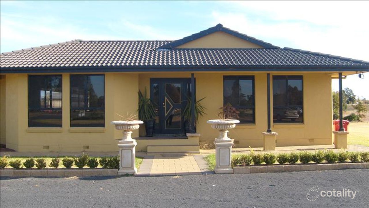 5-bedroom house at 38 Mcleans Drive, Gilgandra, NSW 2827, Gilgandra, New South Wales