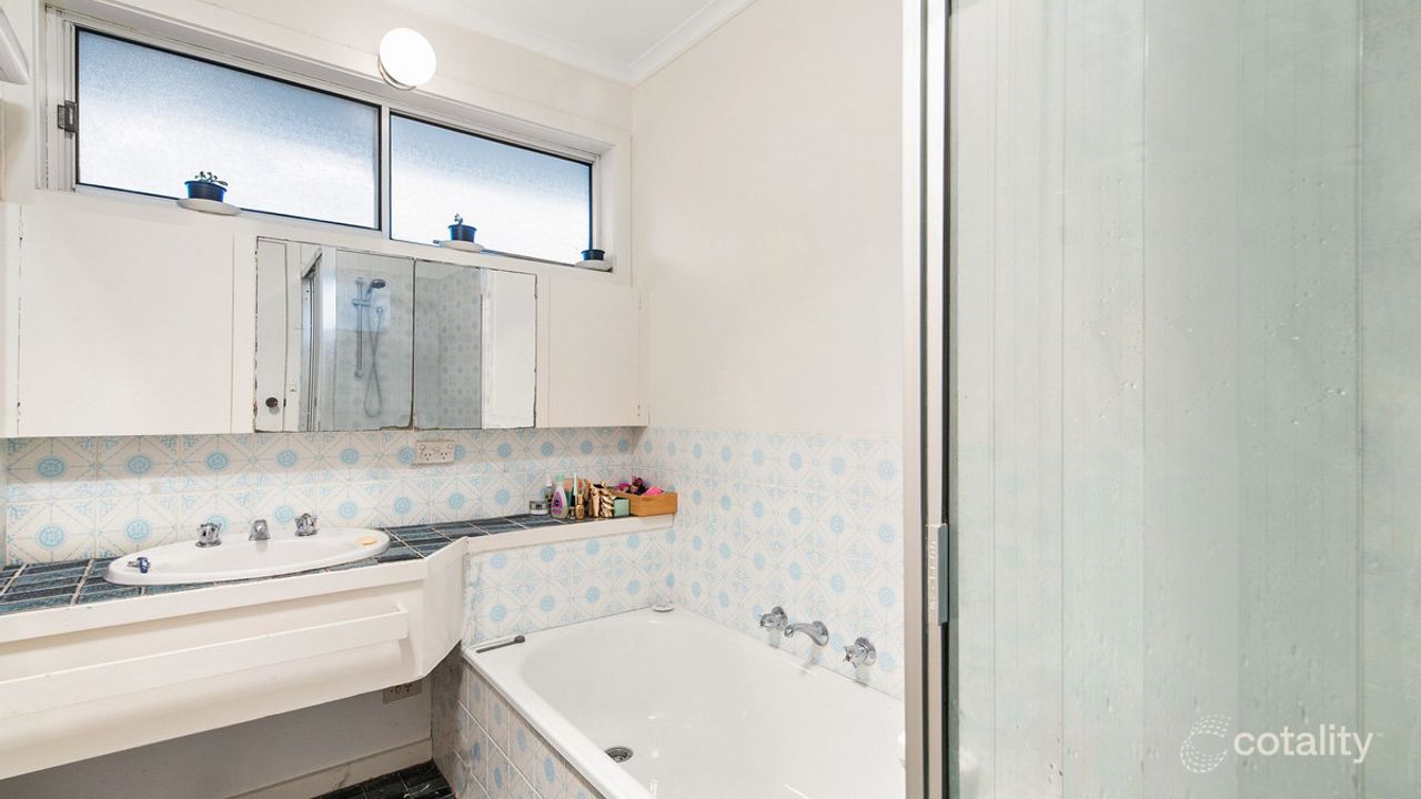 3-bedroom house at 3 Charmaine Street, Dromana, VIC 3936, Mornington Peninsula Council, Victoria