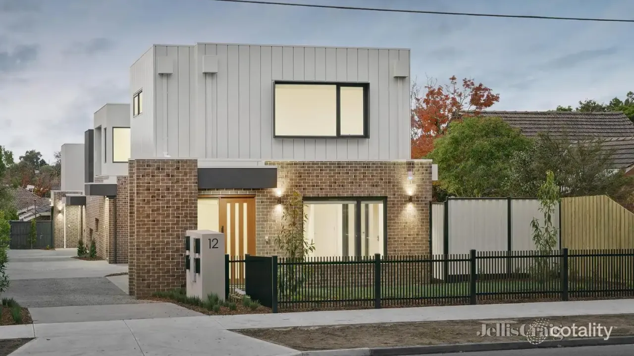 4-bedroom unit at 4/12 Altona Street, Heidelberg Heights, VIC 3081, Banyule Council, Victoria