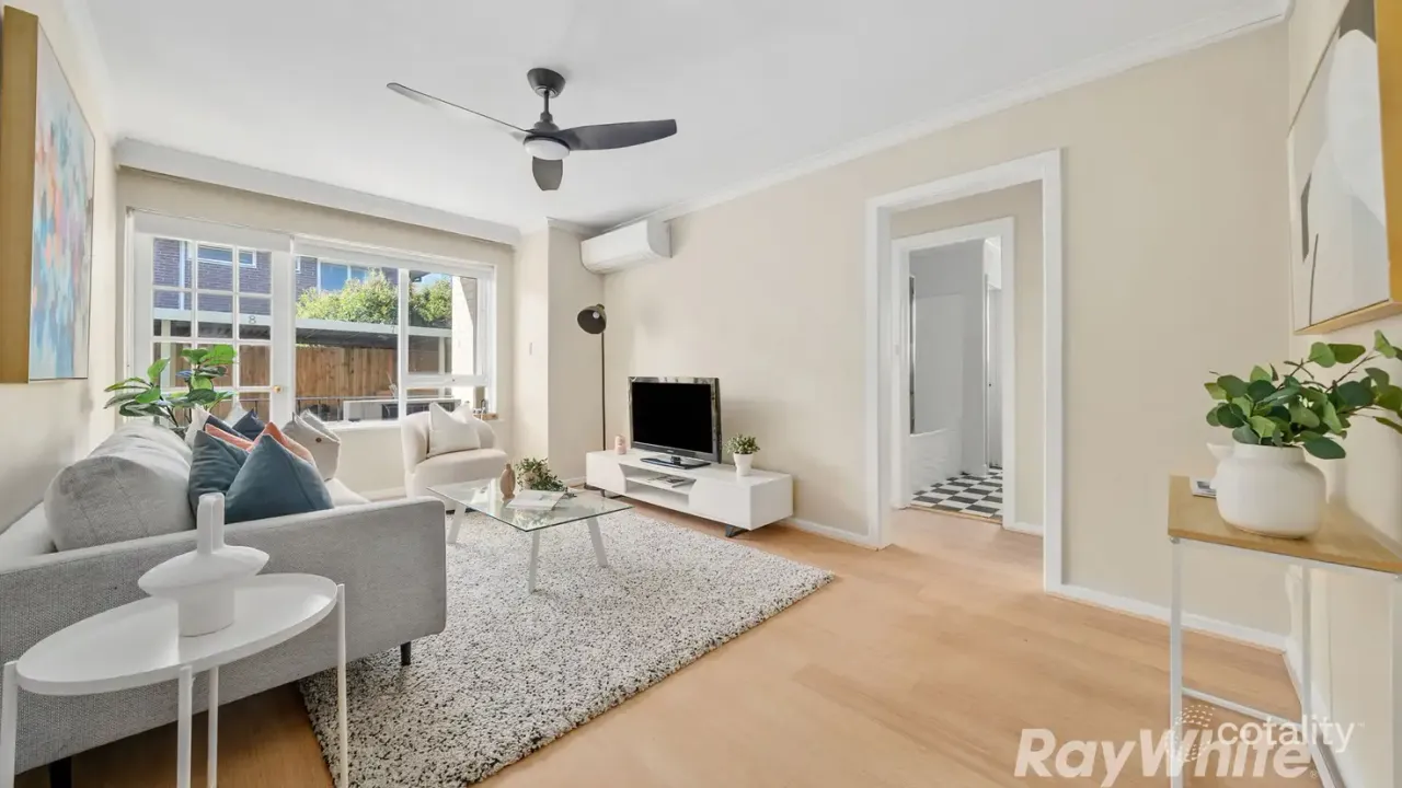 2-bedroom unit at 3/35 Tranmere Avenue, Carnegie, VIC 3163, Glen Eira Council, Victoria