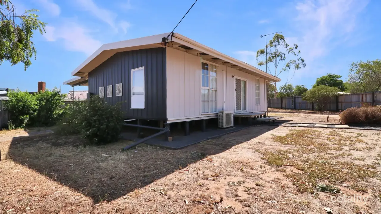 2-bedroom house at 48 Nhill Road, Dimboola, VIC 3414, Hindmarsh, Victoria