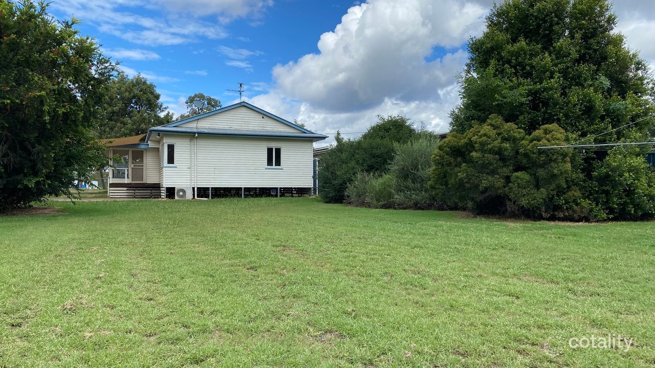 3-bedroom house at 37 Hawkins Street, Miles, QLD 4415, Western Downs Council, Queensland