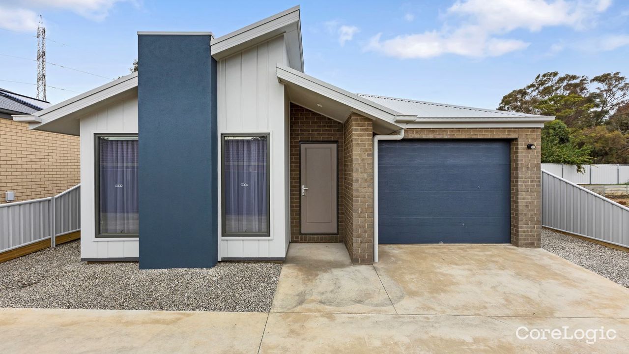 2-bedroom unit at 6/17 Paterson Street, Greater Bendigo Council, Victoria