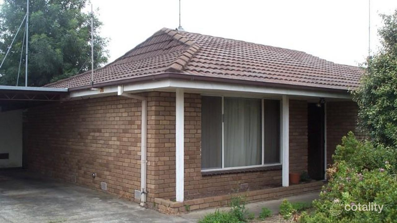 2-bedroom unit at 4/15 Webbcona Parade, Wendouree, VIC 3355, Ballarat, Victoria