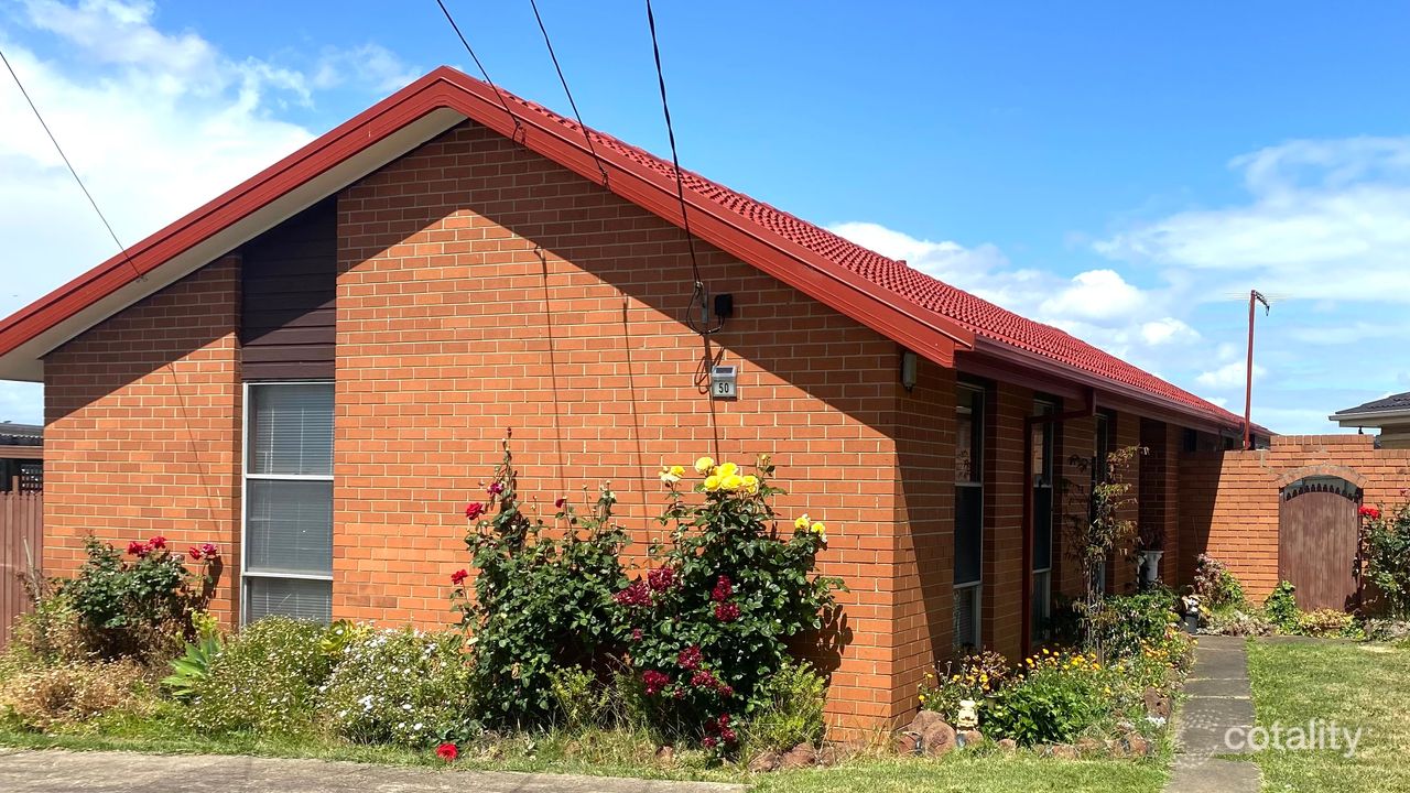 3-bedroom house at 50 Erinbank Crescent, Westmeadows, VIC 3049, Hume Council, Victoria